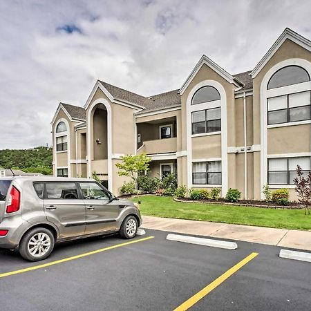 Branson Condo With Pool Access, Walk To Fishing Eksteriør billede