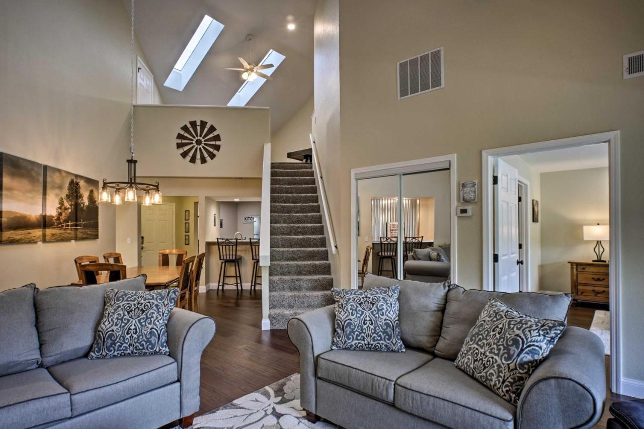 Branson Condo With Pool Access, Walk To Fishing Eksteriør billede
