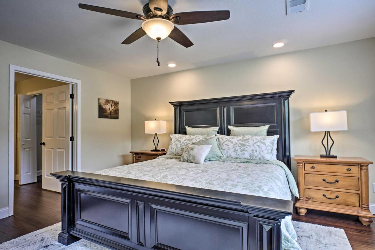 Branson Condo With Pool Access, Walk To Fishing Eksteriør billede